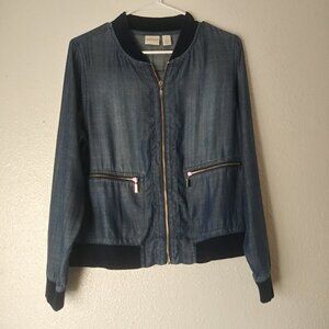 Chico's Zenergy women's size 1 Medium denim bomber jacket